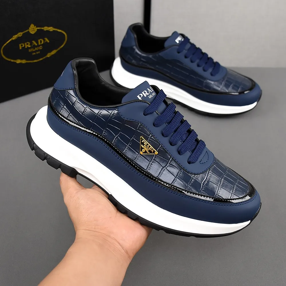PP440👟👟👟[PRADA-Prada] boutique series. The upper is made of first-layer cowhide, sheepskin lining, and an ultra-light soft elastic PU outsole. Men's size 38-44 (45 custom-made) (just choose according to your usual wearing size).